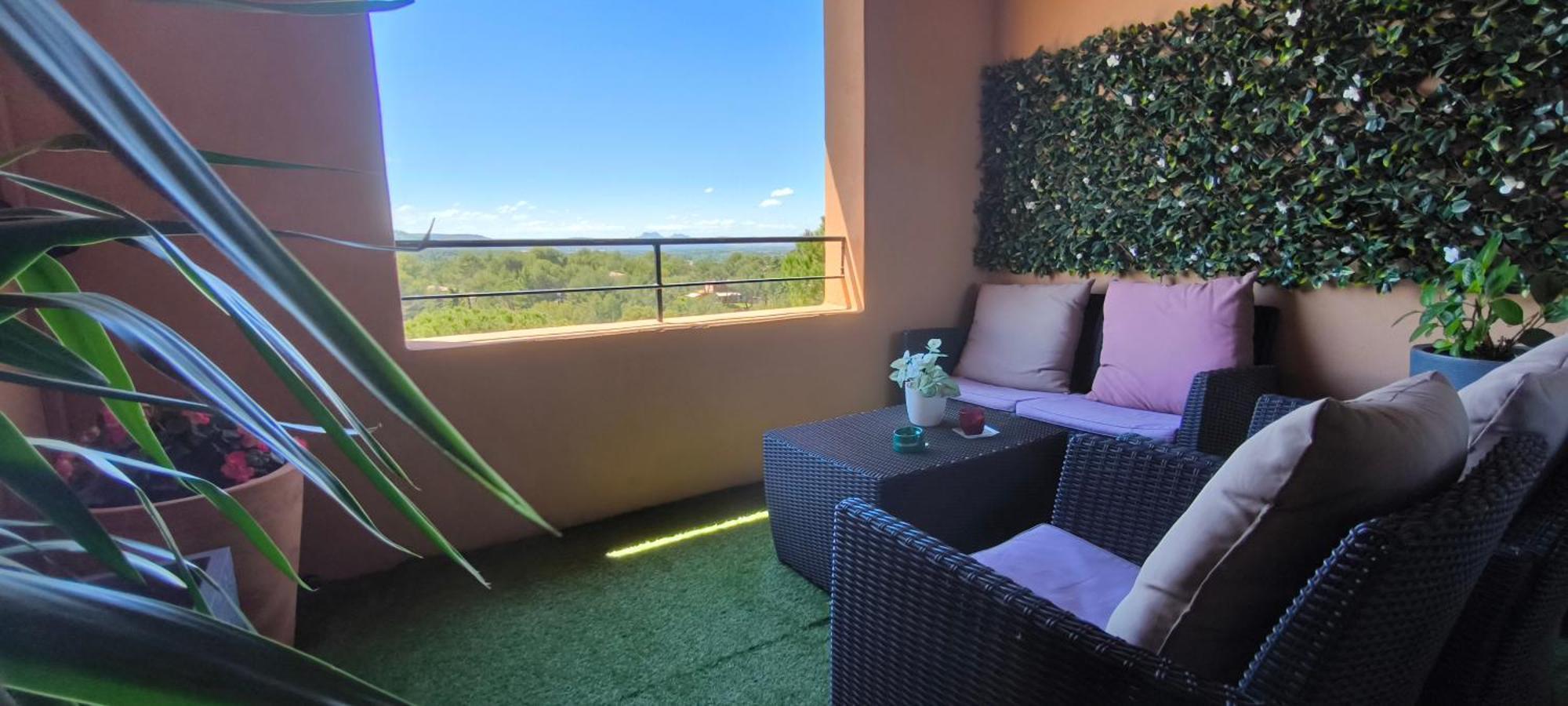 Charmant T2 Climatise Avec Belle Vue , Golf De Pont-Royal Mallemort Εξωτερικό φωτογραφία