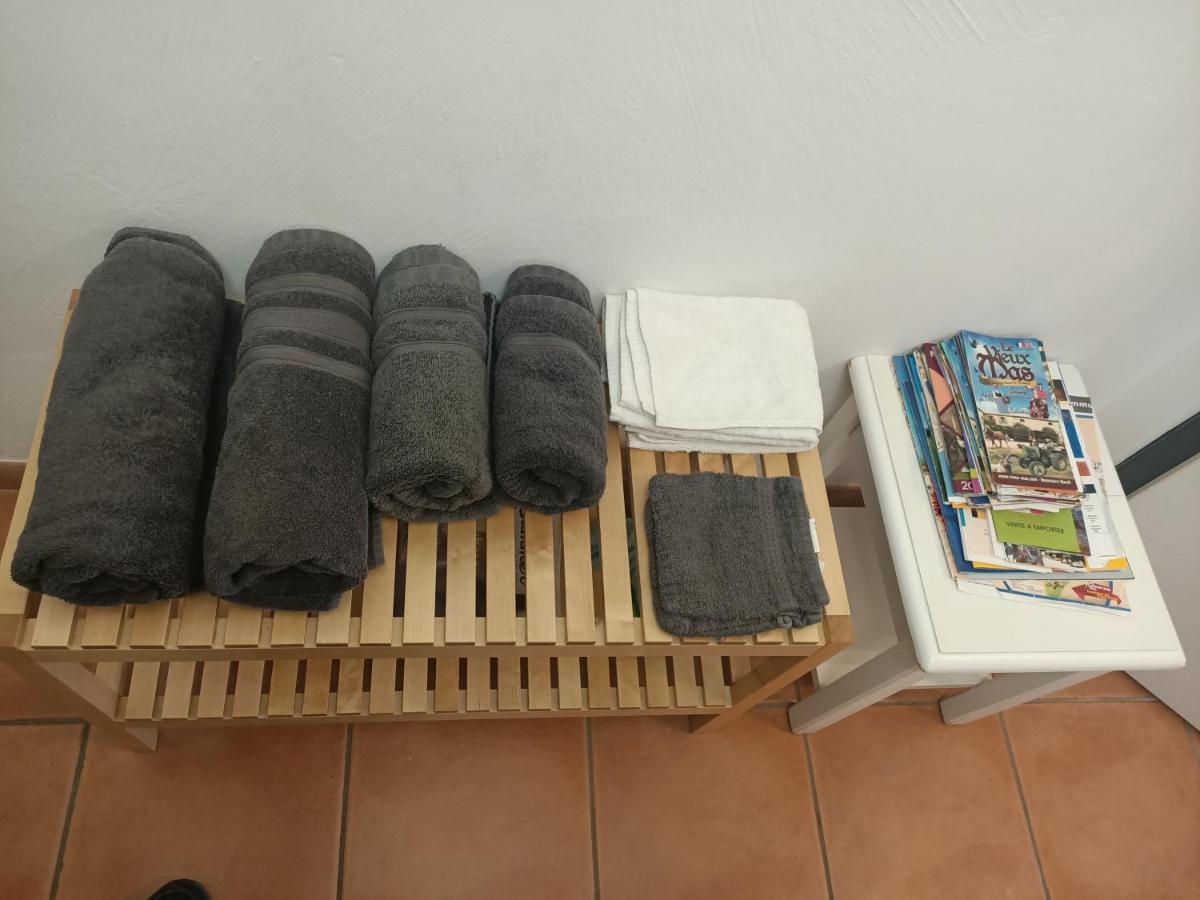 Charmant T2 Climatise Avec Belle Vue , Golf De Pont-Royal Mallemort Εξωτερικό φωτογραφία
